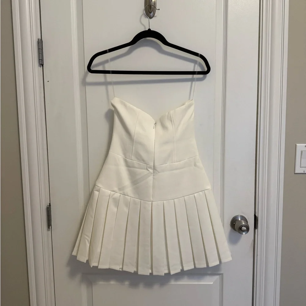 Meshki White Strapless Dress - Picture 5 of 5